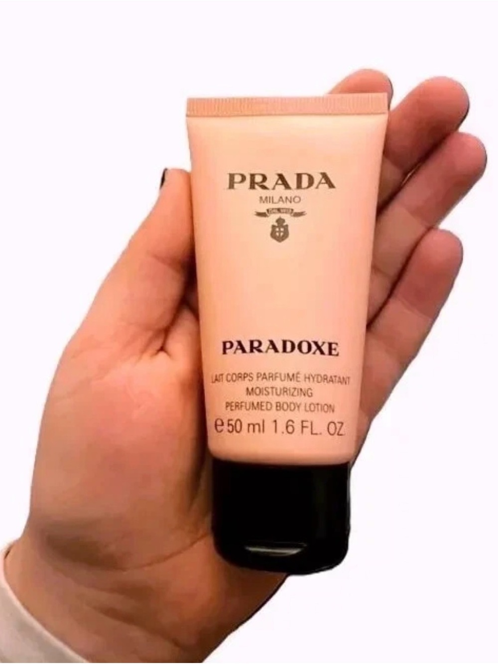 Prada Milano Paradoxe
Moisturizing Perfumed Body
Lotion 50ml 1.6oz - Picture 2 of 3